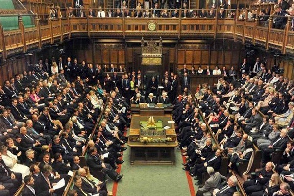 24,000 times of attempts to watch pornite in the British Parliament