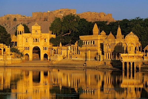 Know about these heritage of India
