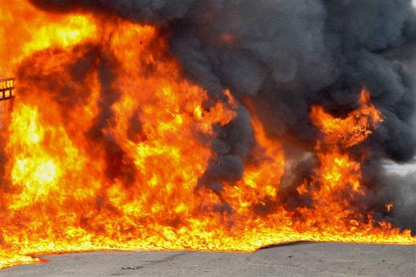 Fire in Bengaluru's Bar, 5 dead