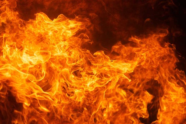 Dear: Boyfriend burns girlfriend alive, serious condition