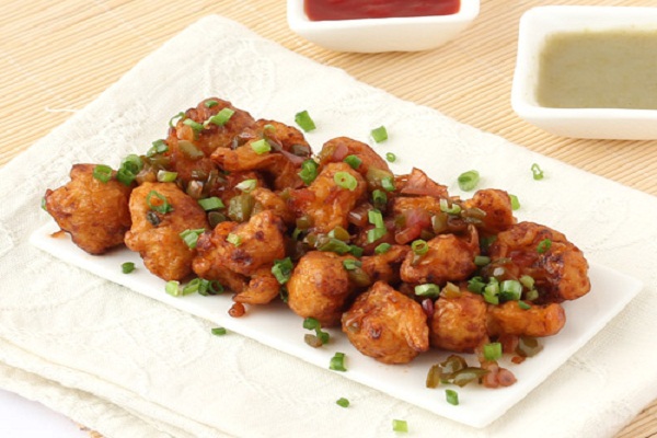 Crunchy cabbage made in snacks Manchurian