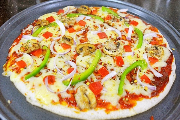 Home made pizza dosaHome made pizza dosa