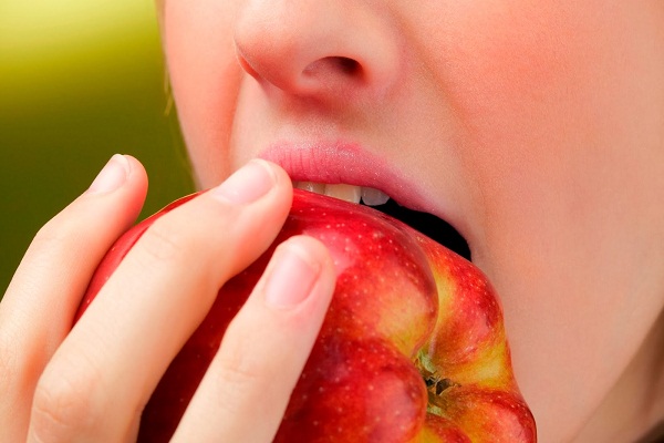 Learn: Regarding the benefits of eating an apple every day