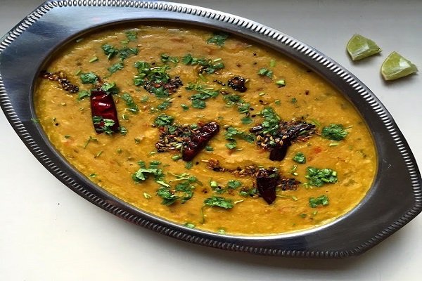 Make lunche in Rajasthani special Panchkuti Dal