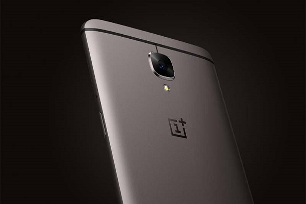 OnePlus opens the first offline store in MumbaiOnePlus opens the first offline store in Mumbai