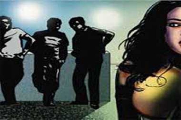 Parent: Husband has been held hostage by 3 miscreants by woman