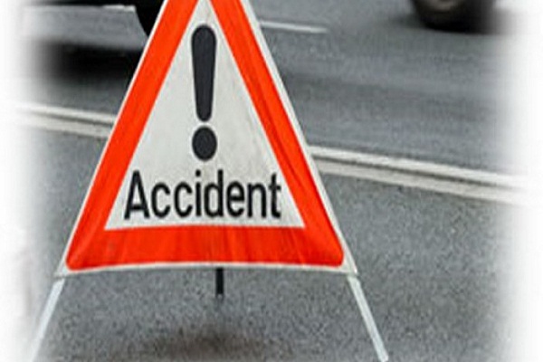 SUV blows in Telangana, 5 killedSUV blows in Telangana, 5 killed
