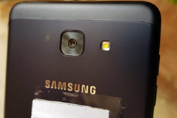 Samsung's new smartphone will soon launch in India, teaser on AMAZON INDIA