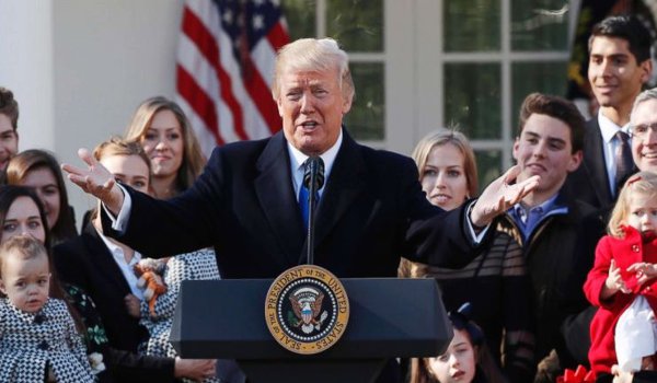 Donald Trump addresses the annual March for Life