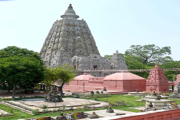 Bihar: Explosives recovered near Mahabodhi Temple complex Bihar: Explosives recovered near Mahabodhi Temple complex