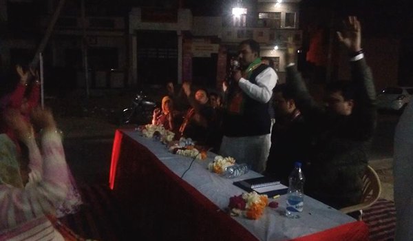 ajmer by-election 2018 : BJP general secretary organization chandrasekhar addressing nukkad sabha at panchsheel ajmer
