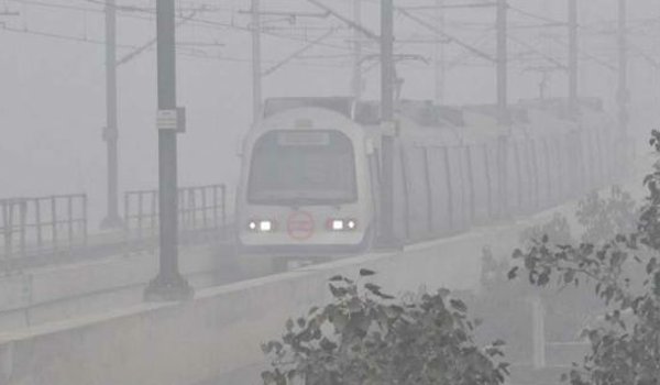 Dense fog shadowed on New Year in Delhi-NCR