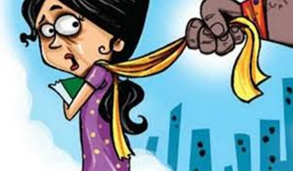 17 year old girl commits suicide to escape molestation in Fatehpur