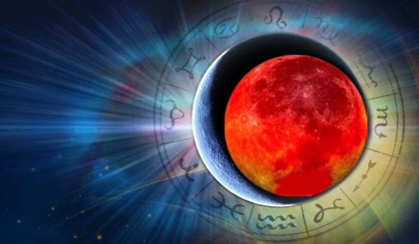 Lunar eclipse 2018 : super blue blood moon