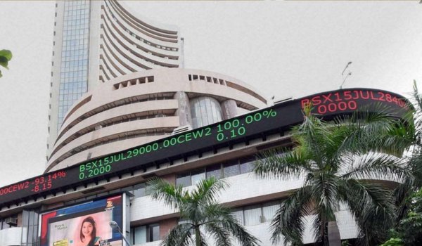 Sensex up 233 points in early trade