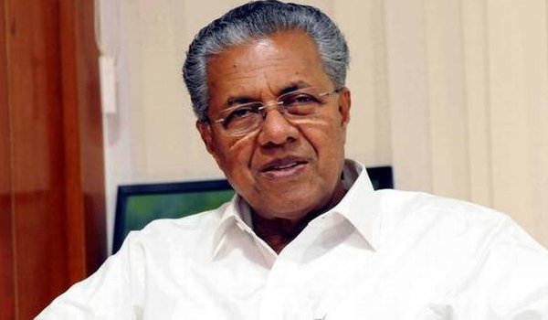 SC sends notice to Kerala CM Pinarayi Vijayan in corruption case