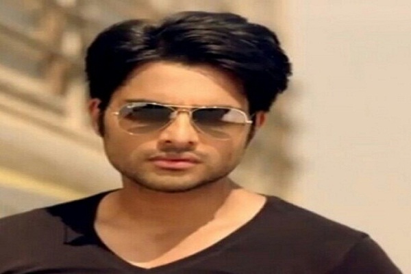 Enjoying the horror genre: Introduction Sharma