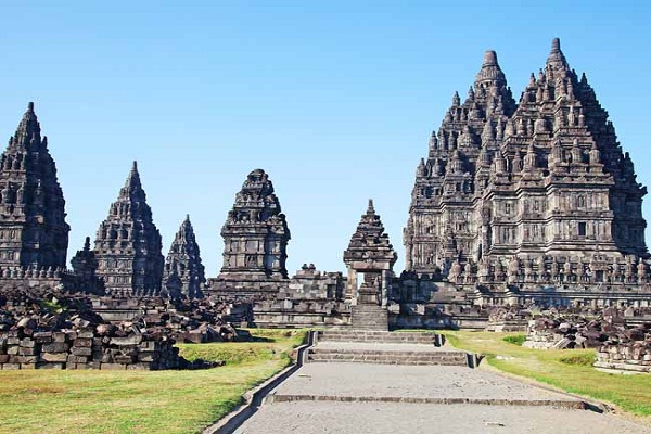 Do walk out of these famous Hindu temples located abroad Do walk out of these famous Hindu temples located abroad