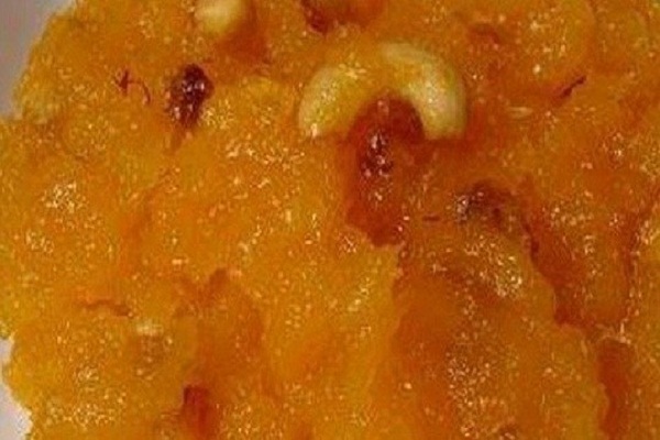 Custard pudding made in suites after eating