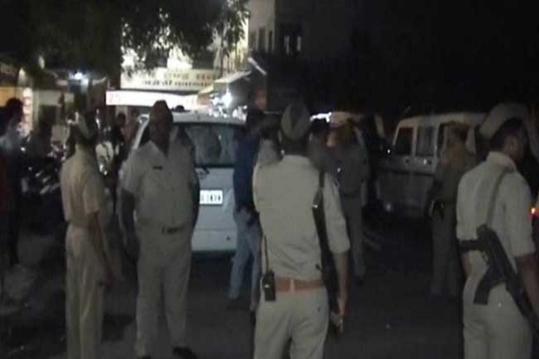 Moradabad : Looters shot the Sarafa Businessman