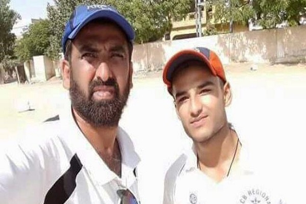 Former cricketer's son commits suicide
