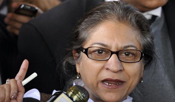 Prominent Pakistani rights activist Asma Jahangir dies aged 66