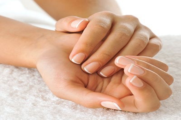 WOW! Tell your nails how healthy you are