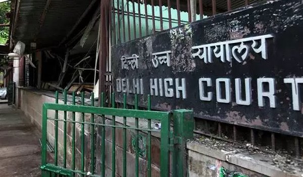 Look out circular against Rohini ashram founder : CBI to HC