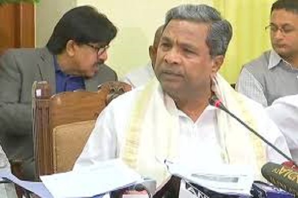 Siddaramaiah's response to commission comment, Modi himself helps in corruption