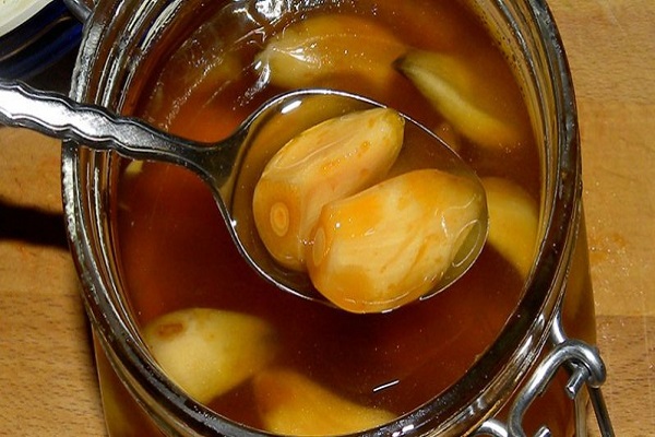 Increase your body's immune power; Garlic and honey