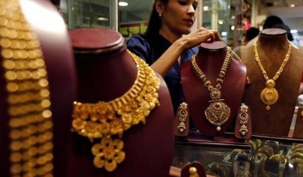 Gitanjali Gems plunge 10%, PNB stocks trade 8% lower
