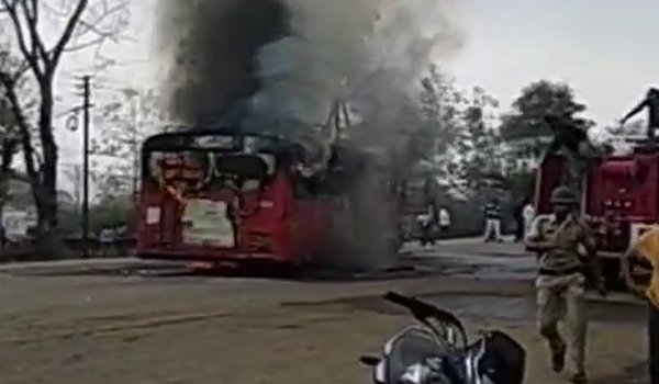 Allahabad: Widespread violence after killing of Dalit student, bus torched; Opposition hits out at BJP govt