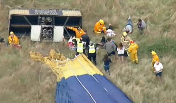 7 injured in hot air balloon crash in Australia