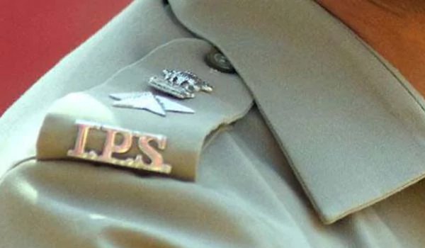 Uttar Pradesh government transfers 26 IPS officers