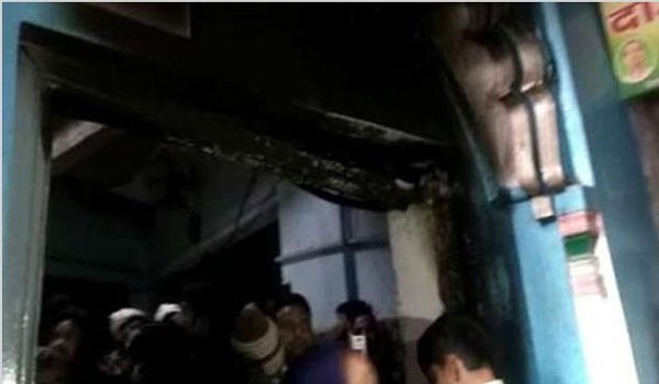 Door of religious place set ablaze in Kasganj