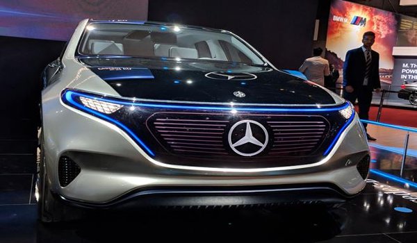 Auto Expo 2018 : Mercedes-Benz Launches Maybach S650 at Rs 2.73 crore