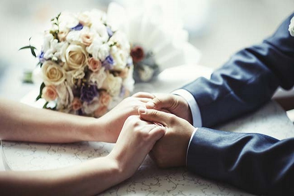 OGG - OMG! This couples became married as soon as they got married