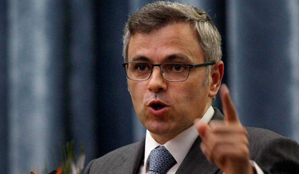 No compensation to human shield victim angers Omar Abdullah