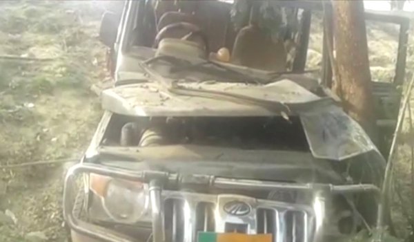 9 school children killed and 20 injured in road accident in bihar