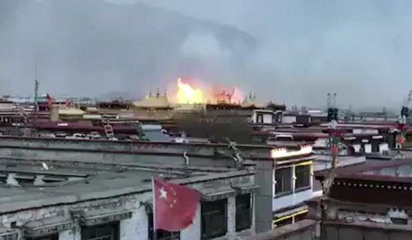 large fire broke out near Jokhang monastery of Tibet