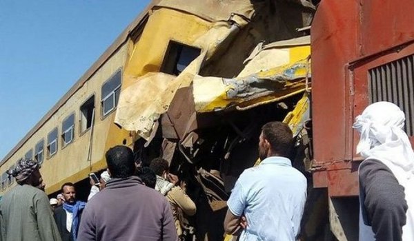 16 killed, 40 injured in a train collision in Egypt