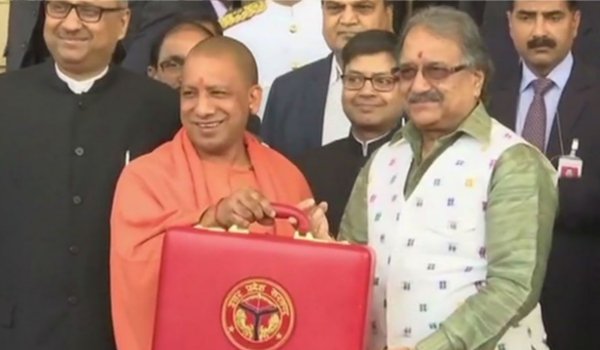 Uttar Pradesh budget 2018 Yogi Adityanath government presents Rs 4.28 lakh crore