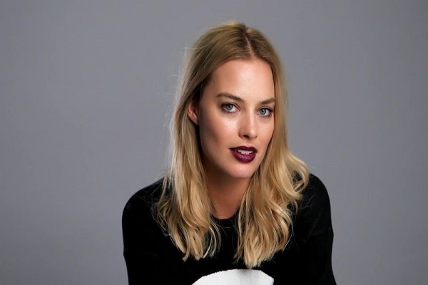 There was a hesitation in playing the main character: Margot Robbie