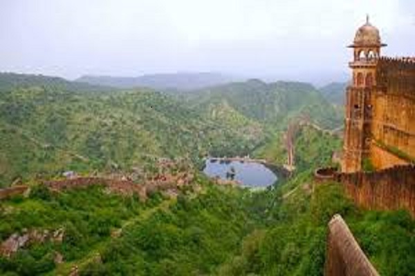 Tourists' arrivals, tourism department losses Rs 154 crores in hotels
