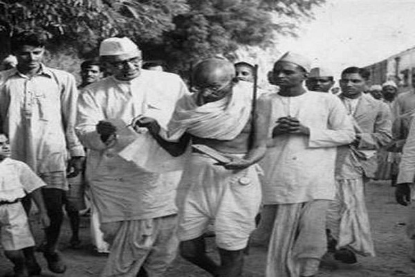 महात्मा गांधी