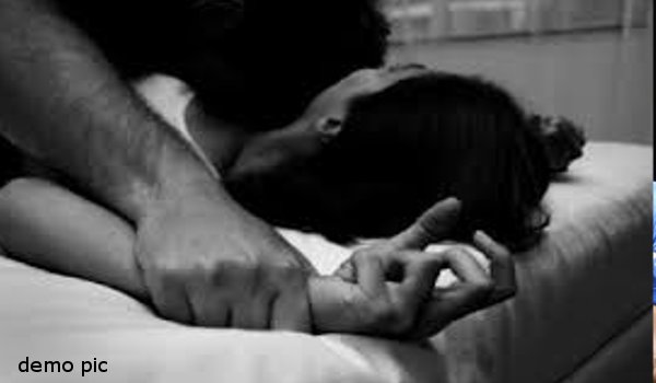 16 year old girl abducted and raped at gunpoint in Mahoba