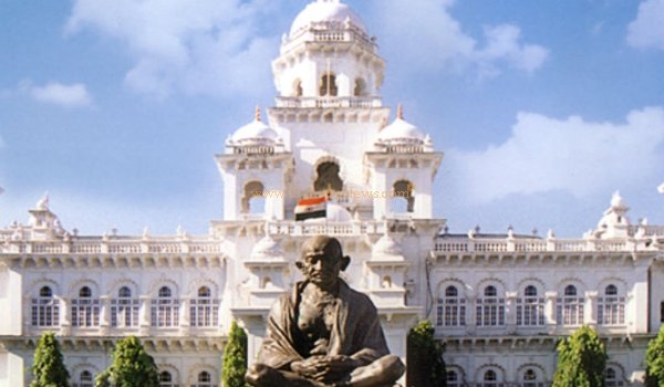 17 congress legislators suspended from Telangana assembly