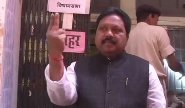 BJP candidate for Araria by-polls Pradeep Singh casts his vote