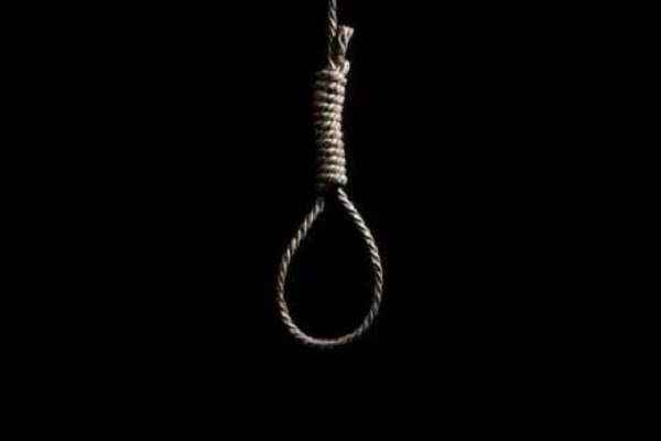 Bihar Hurt Mother Suicide by daughter love affair