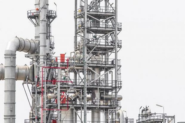 Czech Unipetrol plant explodes six dead many injured